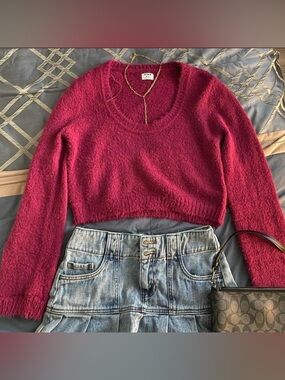 Cotton On Women's Cropped Fuzzy Burgundy Sweater Size Medium